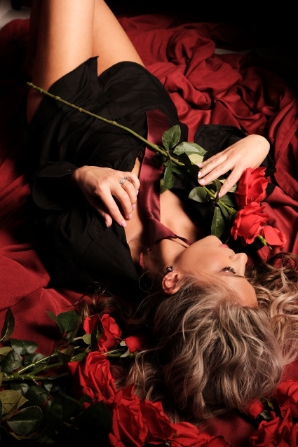 Фотосессия в стиле «Ню» - заказать съемку у профессионального фотографа сети фотостудий Fashion Box в Барнауле – фото № 9