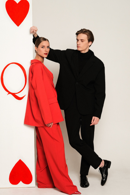 Фотосессия Love Story для пары - забронировать фотосессию в студии от сети фотостудий Fashion Box в Барнауле – фото № 6