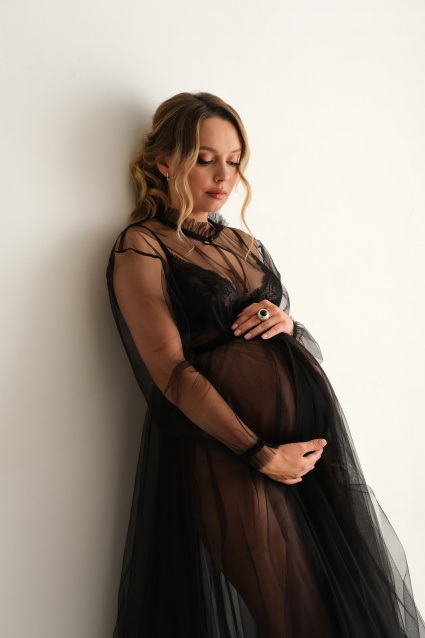 Фотосессия для беременных «В ожидании чуда» - заказать профессиональную фотосъемку от сети фотостудий Fashion Box в Барнауле – фото № 17